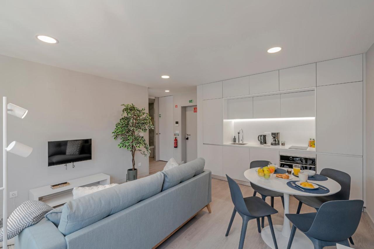 Cine Park Residences By An Island Apart Фуншал Екстериор снимка