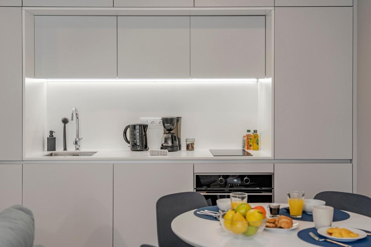 Cine Park Residences By An Island Apart Фуншал Екстериор снимка