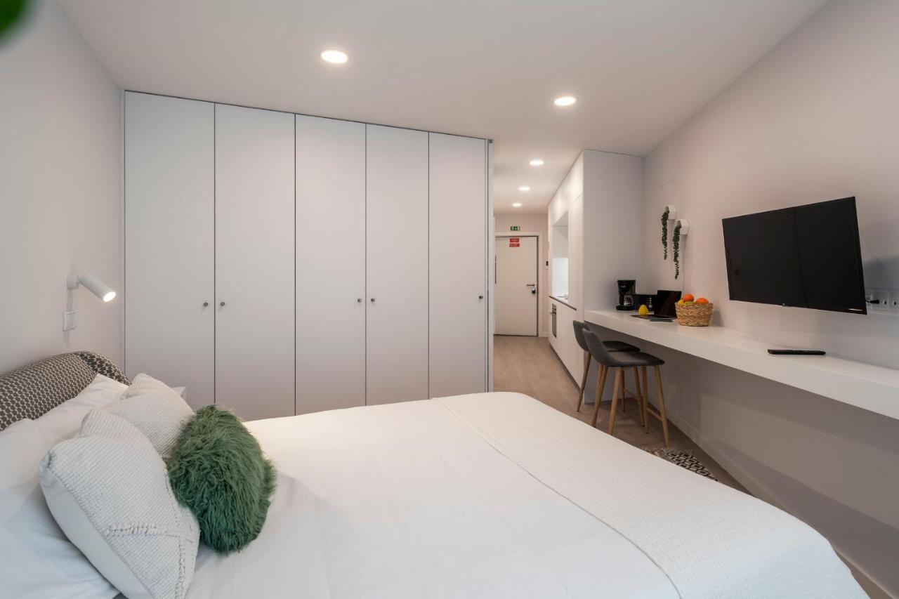 Cine Park Residences By An Island Apart Фуншал Екстериор снимка